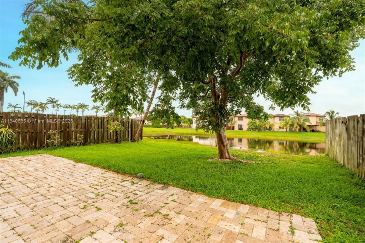 423 SE 33rd Ter, Homestead, FL 33033 Photo