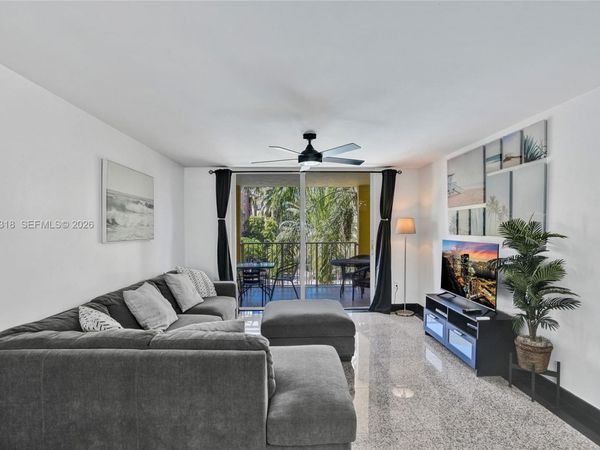 19701 E Country Club Dr, Unit 5306, Aventura, FL 33180