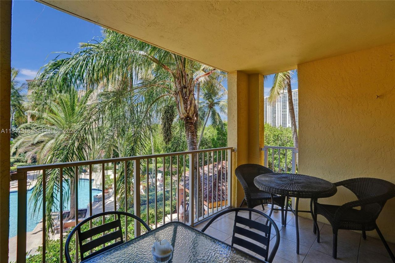 19701 E Country Club Dr, Unit 5306, Aventura, FL 33180 Photo