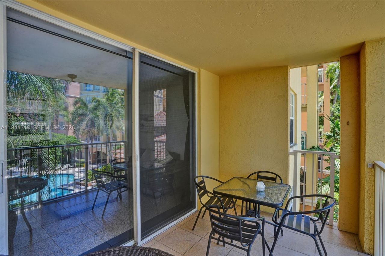 19701 E Country Club Dr, Unit 5306, Aventura, FL 33180 Photo