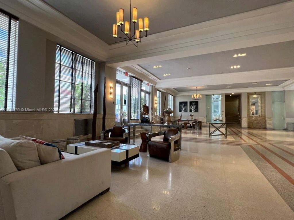 435 21st St, Unit 116, Miami Beach, FL 33139 Photo