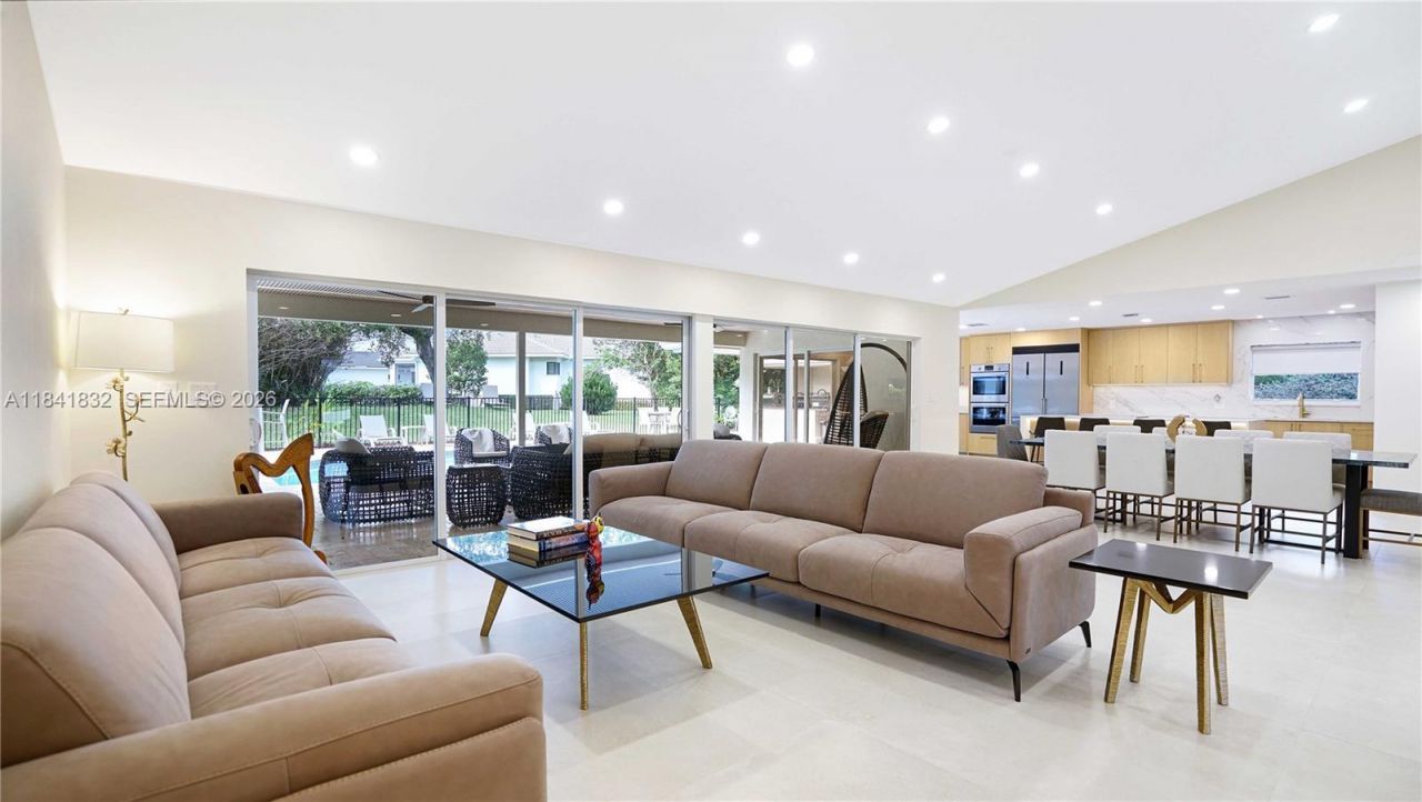 4246 Live Oak Blvd, Delray Beach, FL 33445 Photo