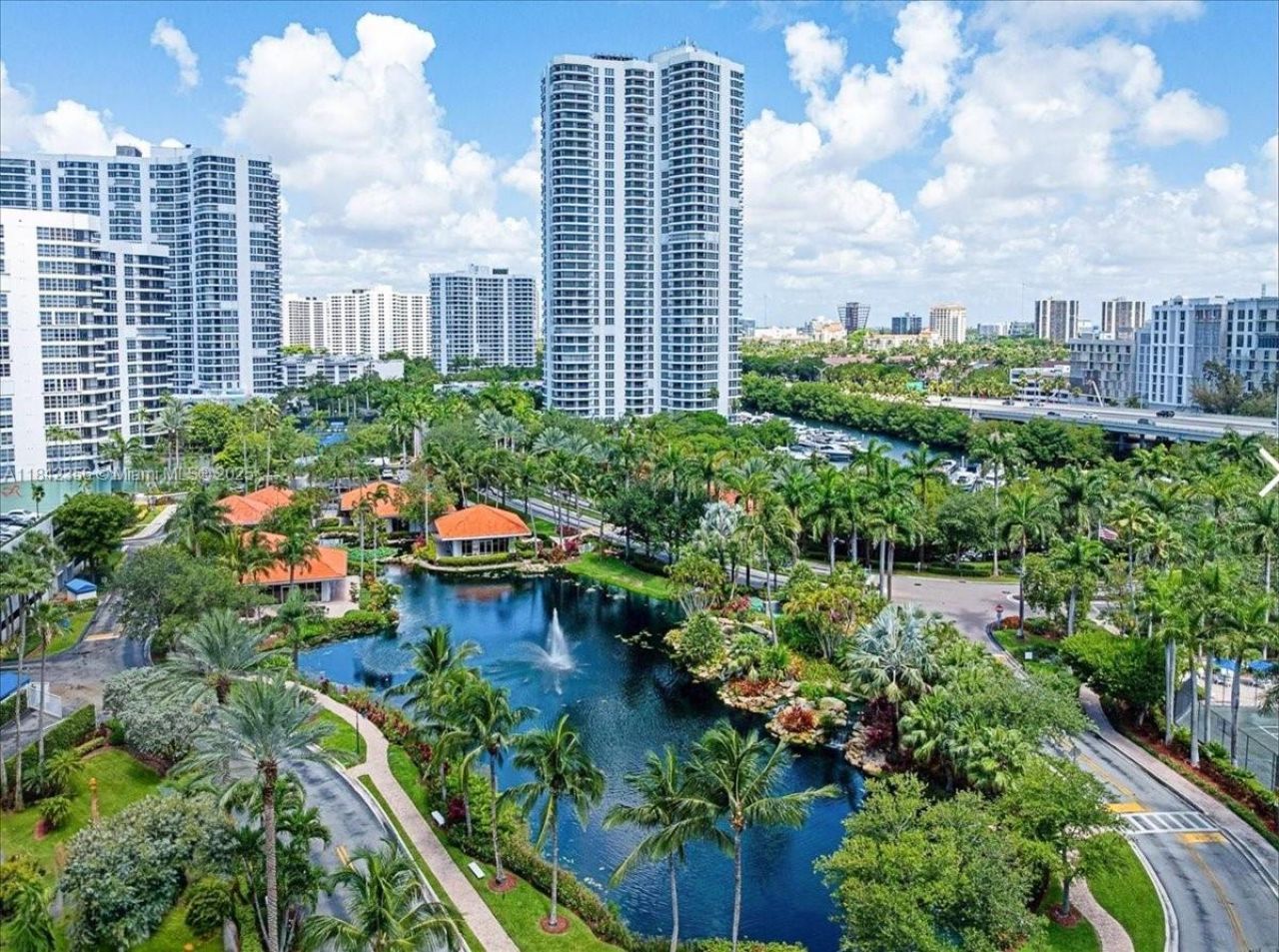 3500 Mystic Pointe Dr, Unit 2101, Aventura, FL 33180 Photo