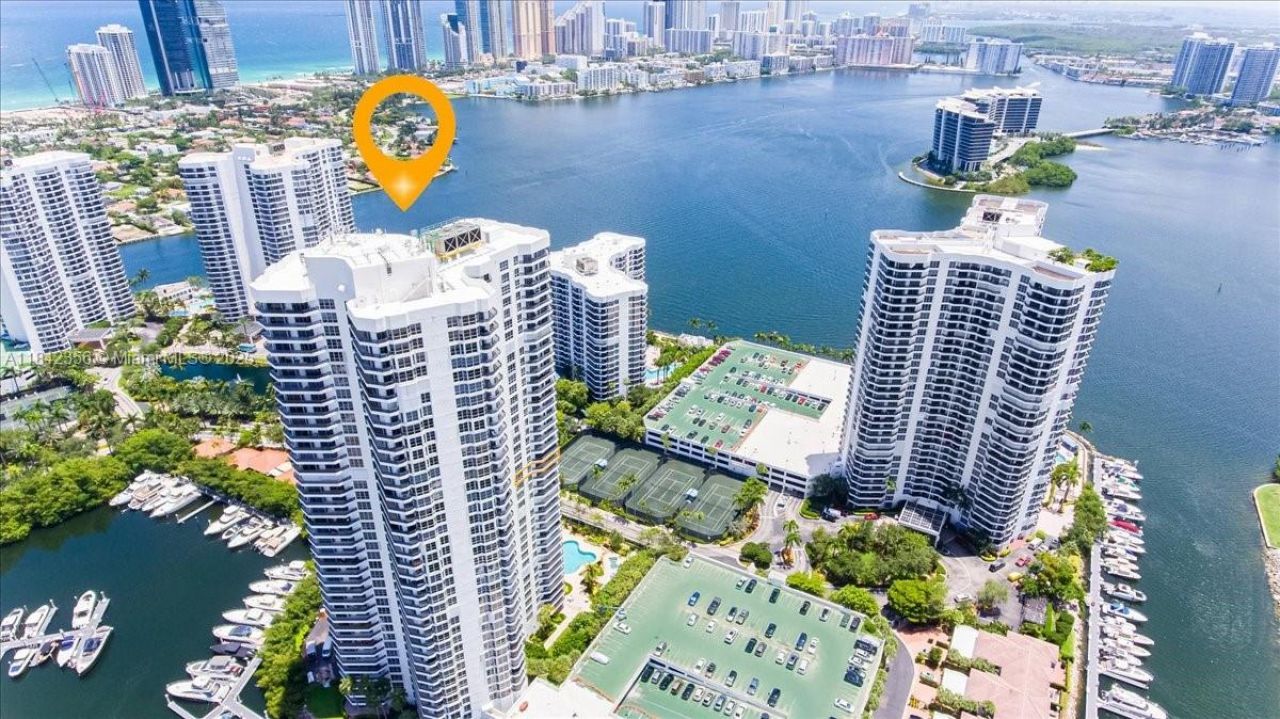 3500 Mystic Pointe Dr, Unit 2101, Aventura, FL 33180 Photo