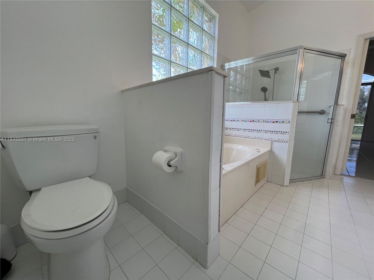 2130 NW 166th Ave, Pembroke Pines, FL 33028 Photo