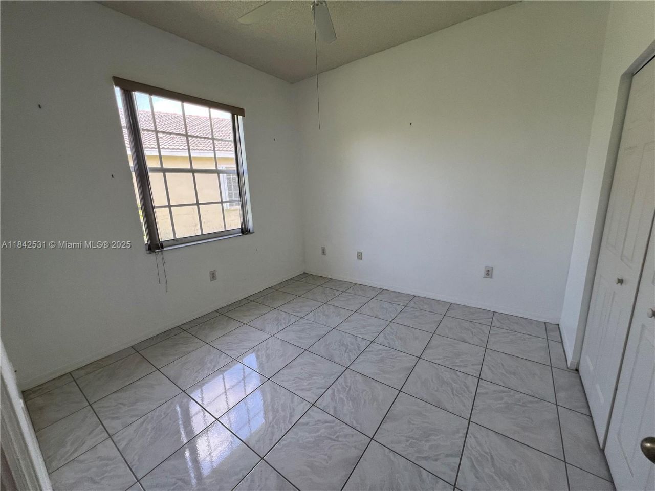 2130 NW 166th Ave, Pembroke Pines, FL 33028 Photo