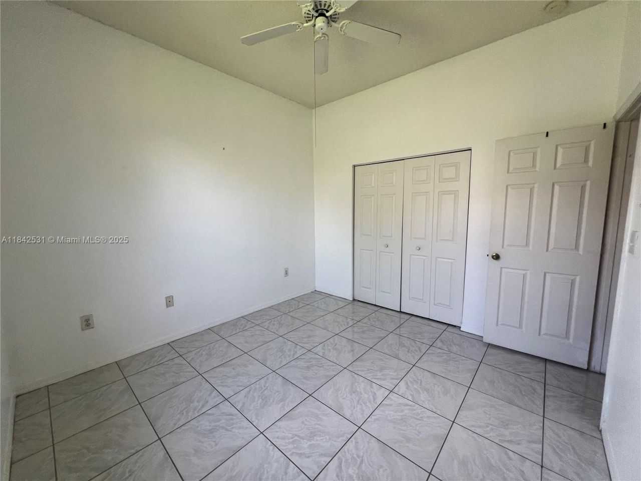 2130 NW 166th Ave, Pembroke Pines, FL 33028 Photo