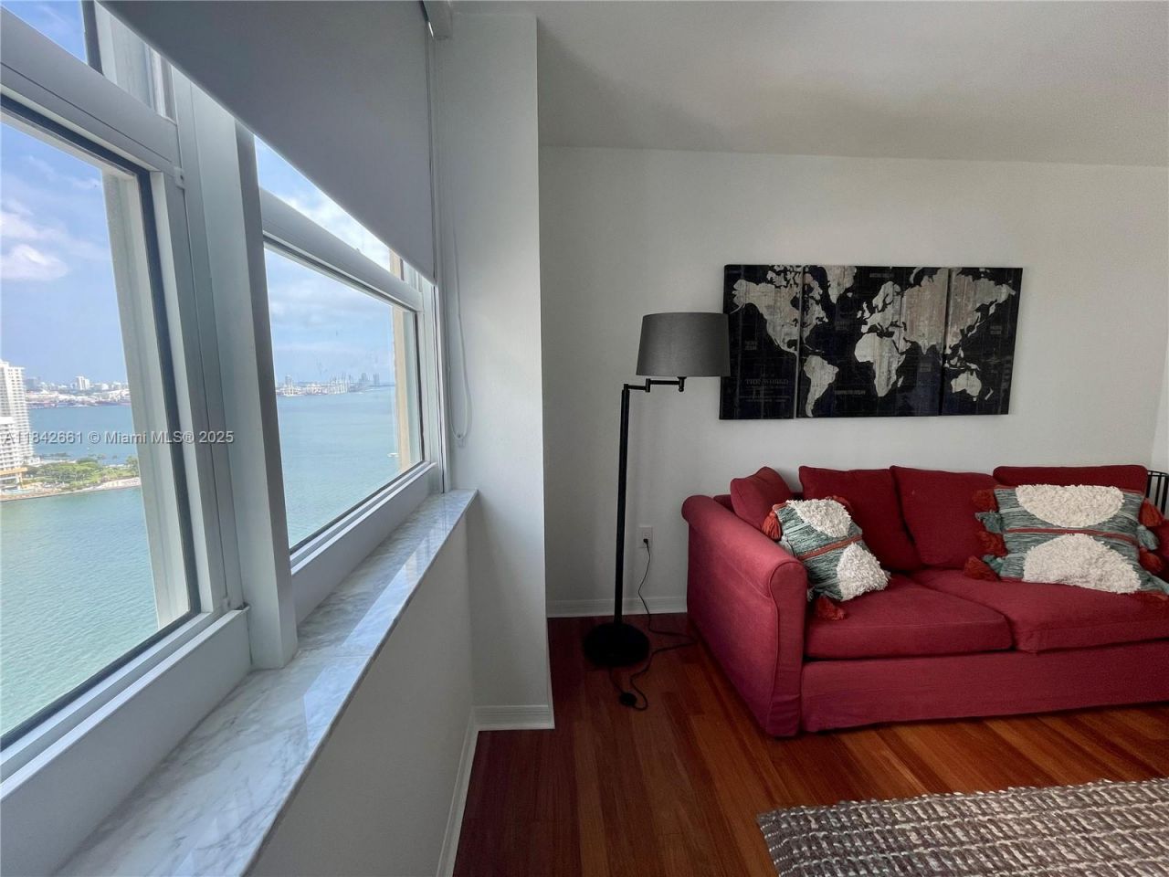 1155 Brickell Bay Dr, Unit 2802, Miami, FL 33131 Photo