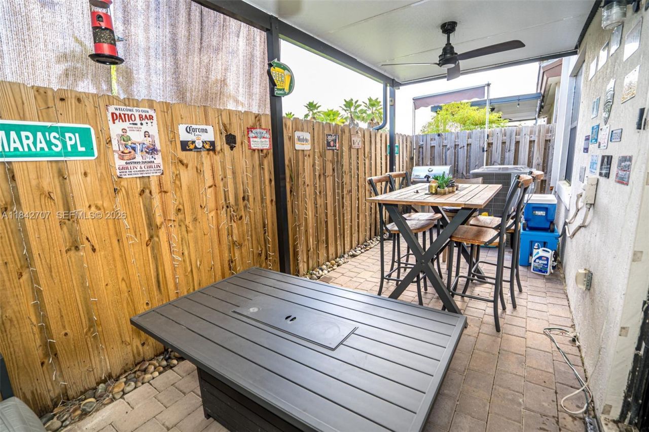 10118 SW 231st Ln, Miami, FL 33190 Photo