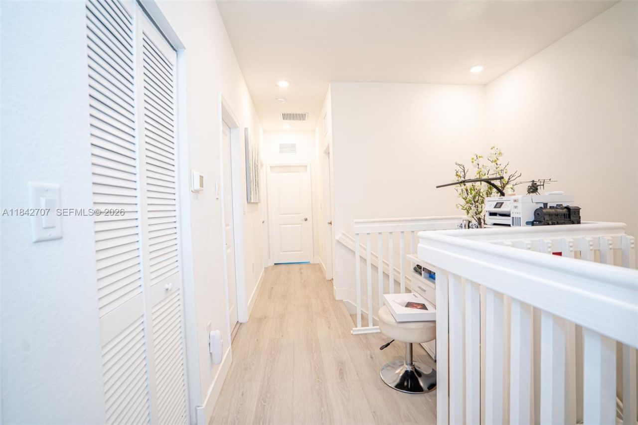 10118 SW 231st Ln, Miami, FL 33190 Photo