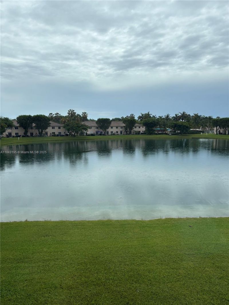 2621 SE 12th Rd, Unit 206, Homestead, FL 33035 Photo