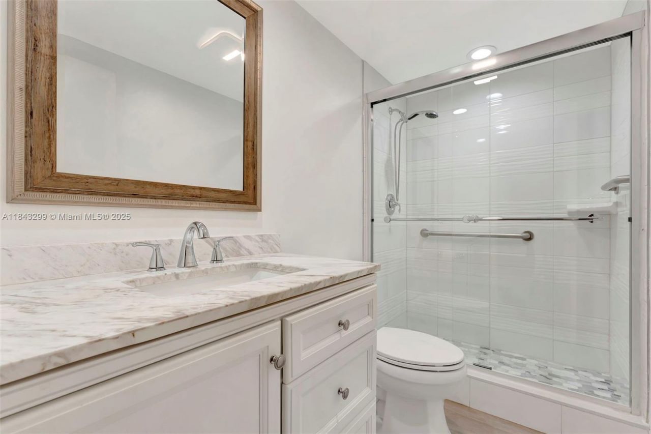 6751 Cypress Rd, Unit 306, Plantation, FL 33317 Photo