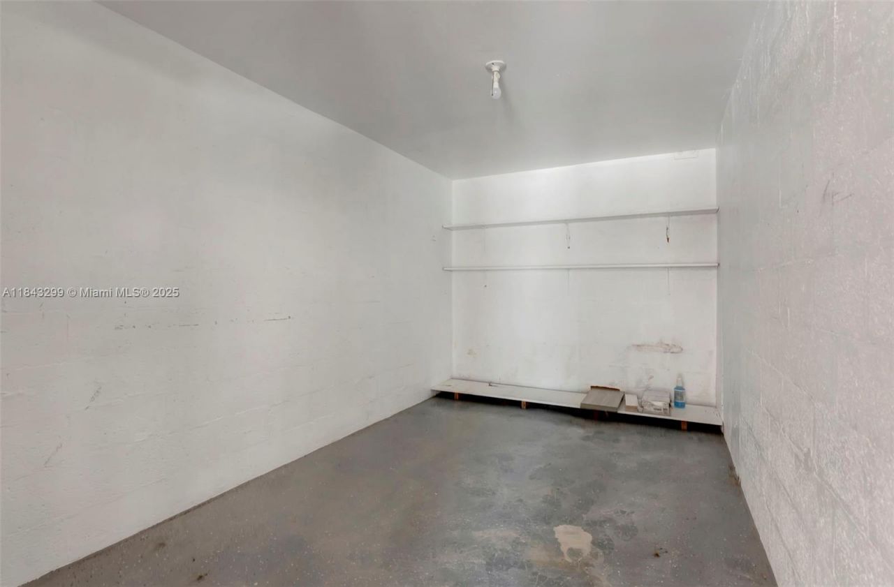 6751 Cypress Rd, Unit 306, Plantation, FL 33317 Photo