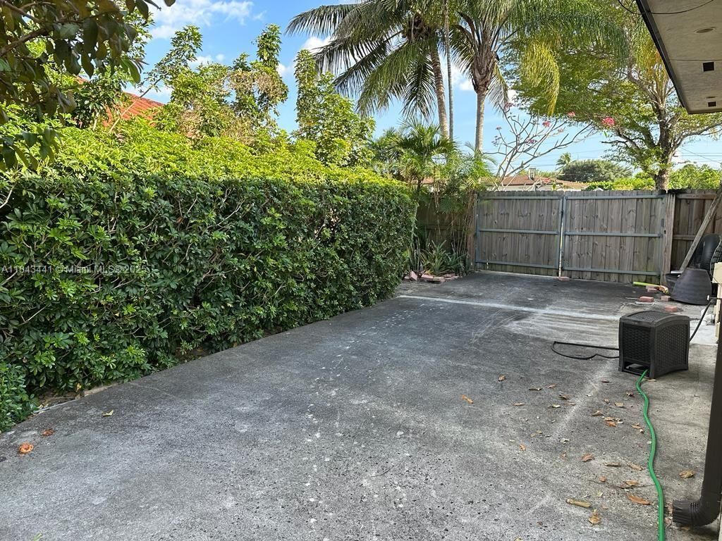 10375 SW 111th St, Miami, FL 33176 Photo