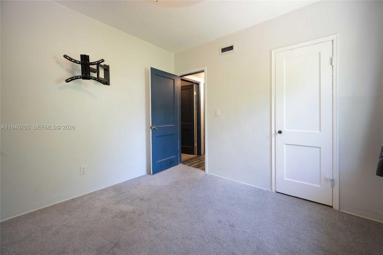 13325 NE 10th Ave, North Miami, FL 33161 Photo