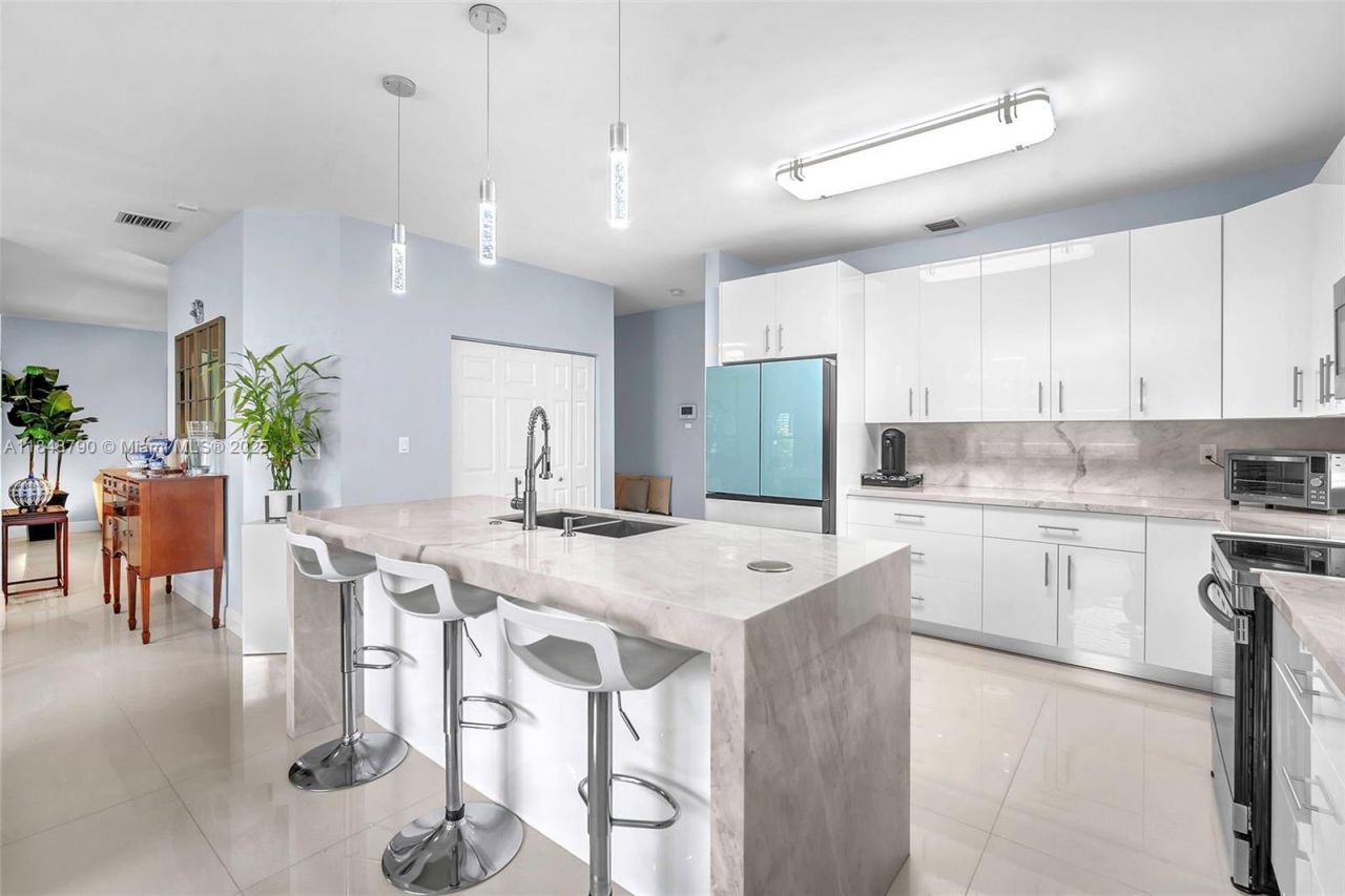 2885 SW 176th Ter, Miramar, FL 33029 Photo