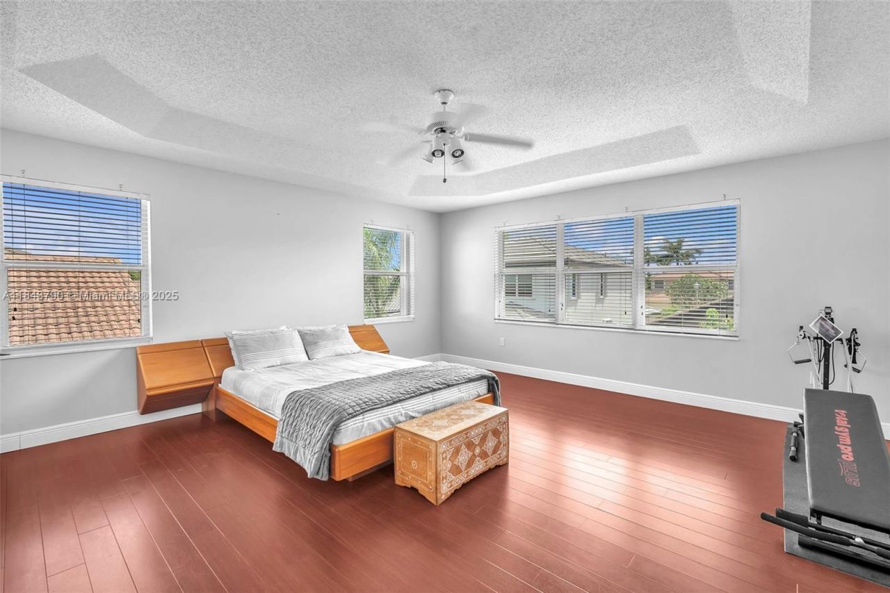 2885 SW 176th Ter, Miramar, FL 33029 Photo