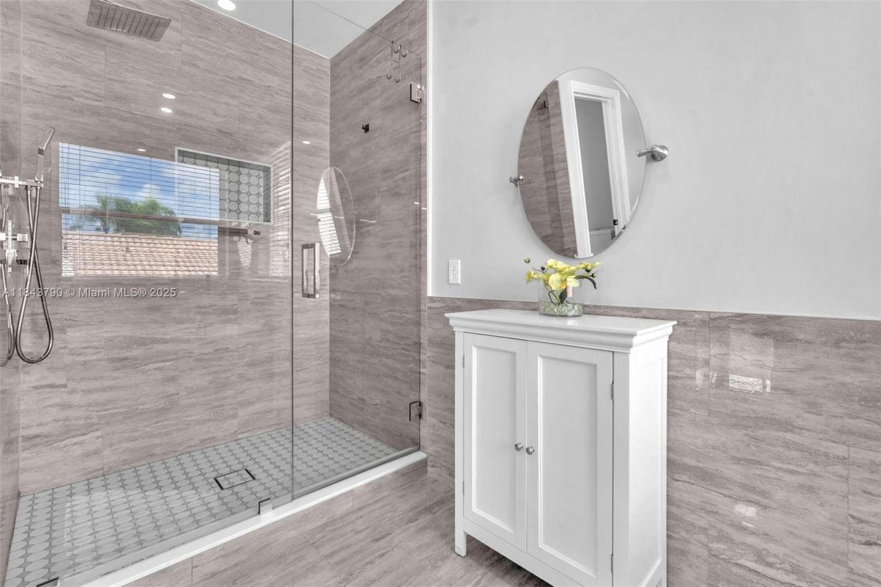 2885 SW 176th Ter, Miramar, FL 33029 Photo