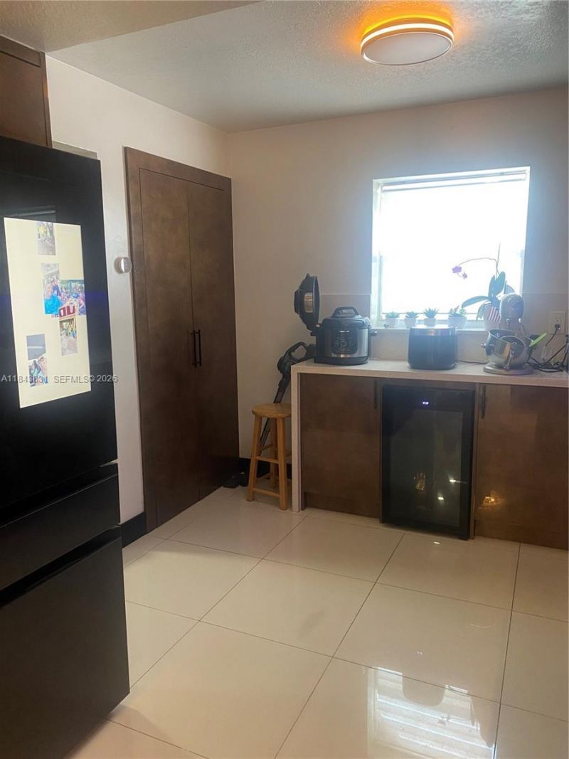 3617 NW 37th St, Lauderdale Lakes, FL 33309 Photo