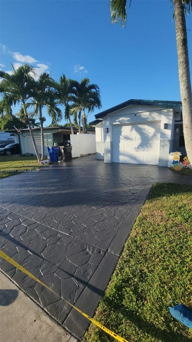 3617 NW 37th St, Lauderdale Lakes, FL 33309 Photo