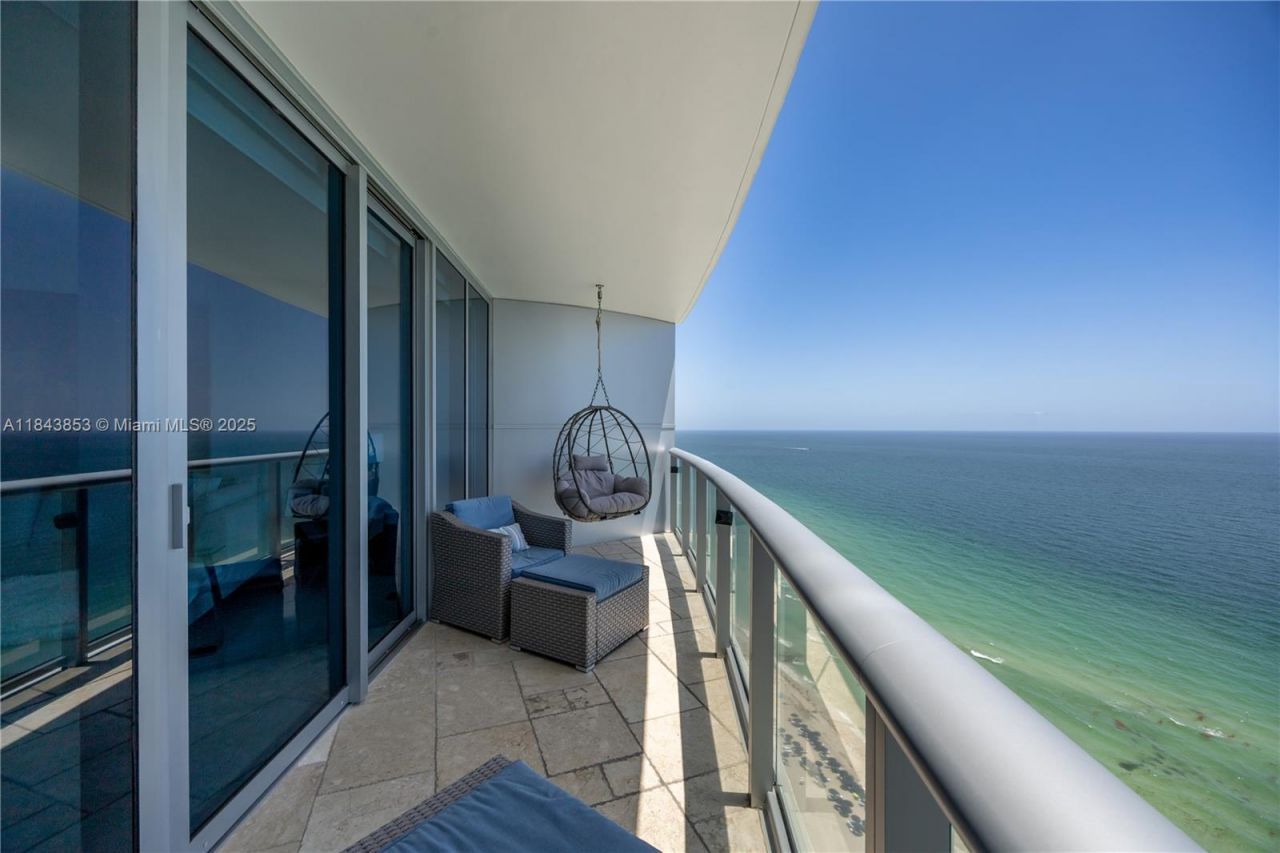 17001 Collins Ave, Unit 3005, Sunny Isles Beach, FL 33160 Photo