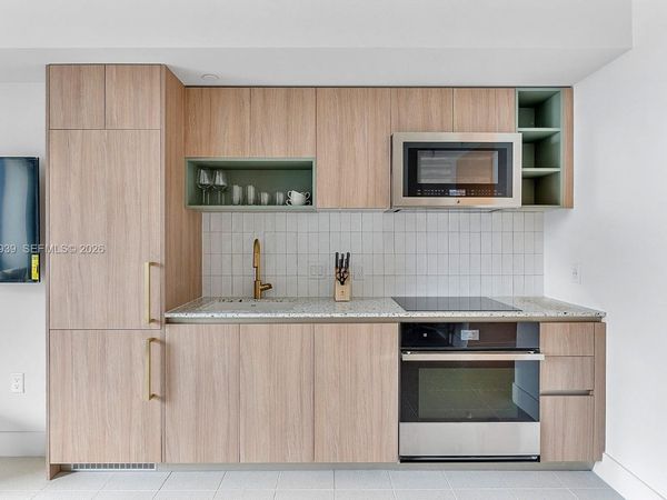 159 NE 6th St, Unit 2903, Miami, FL 33132