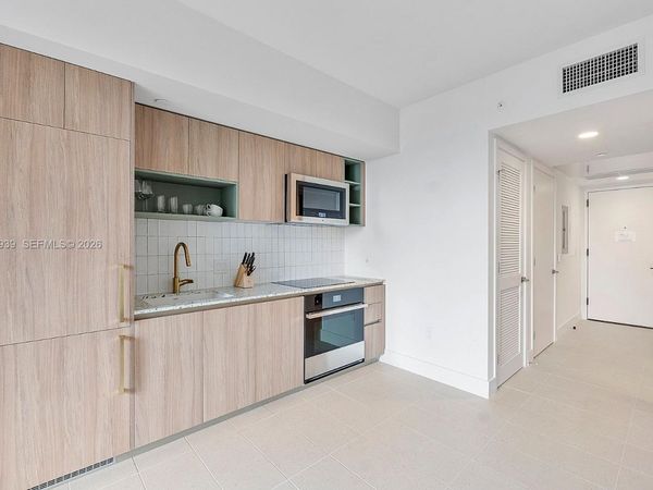 159 NE 6th St, Unit 2903, Miami, FL 33132
