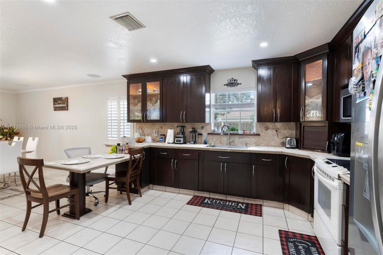 28401 SW 158th Ct, Homestead, FL 33033 Photo