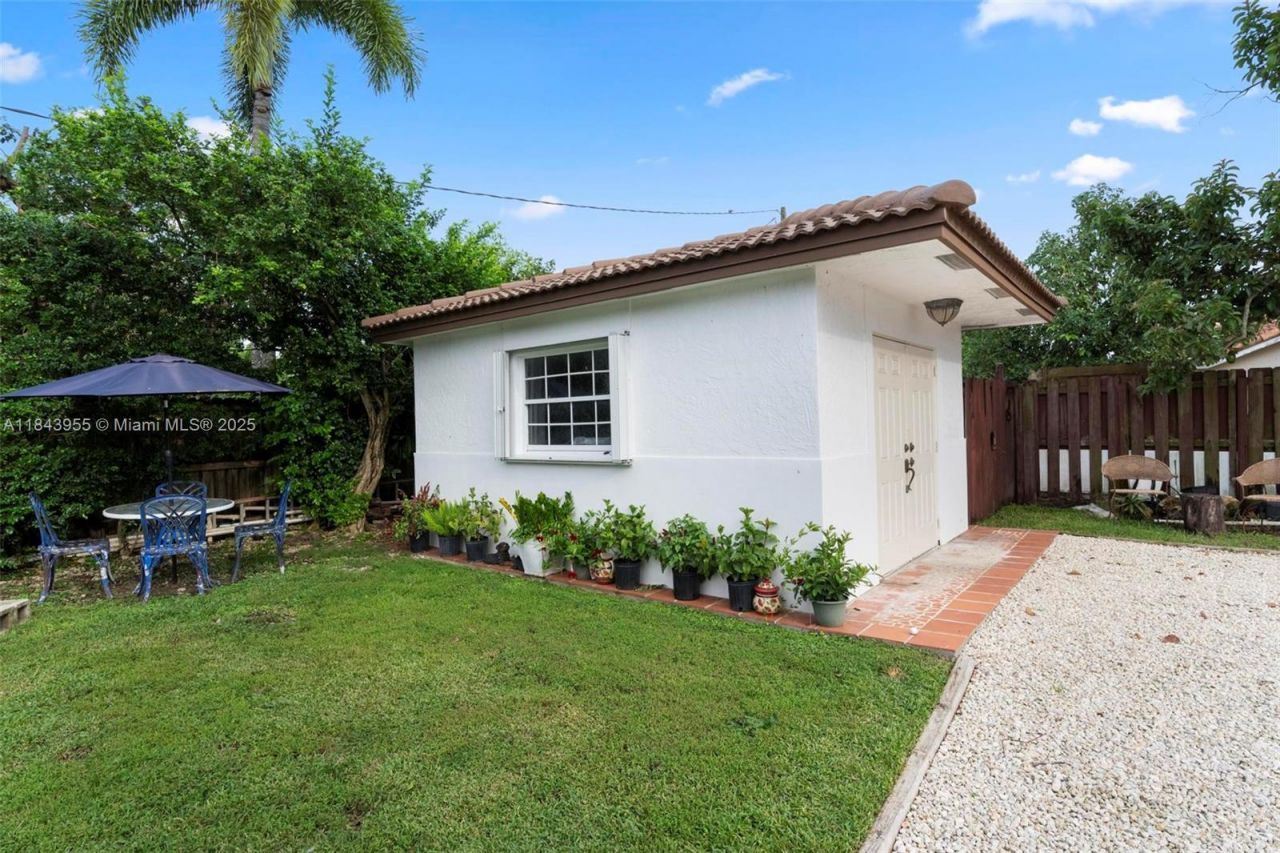 28401 SW 158th Ct, Homestead, FL 33033 Photo