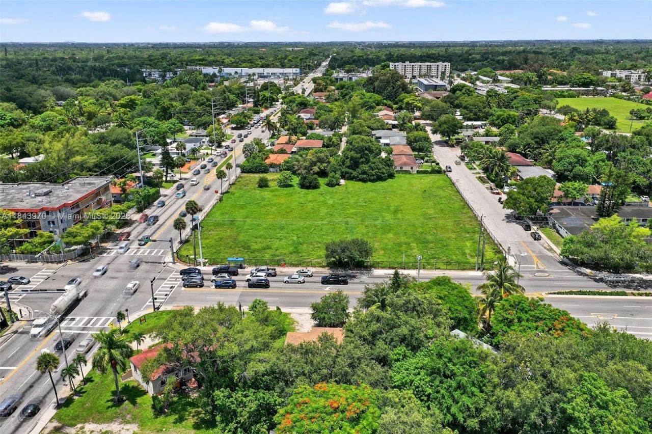 Please Call For Address, North Miami, FL 33161 Photo