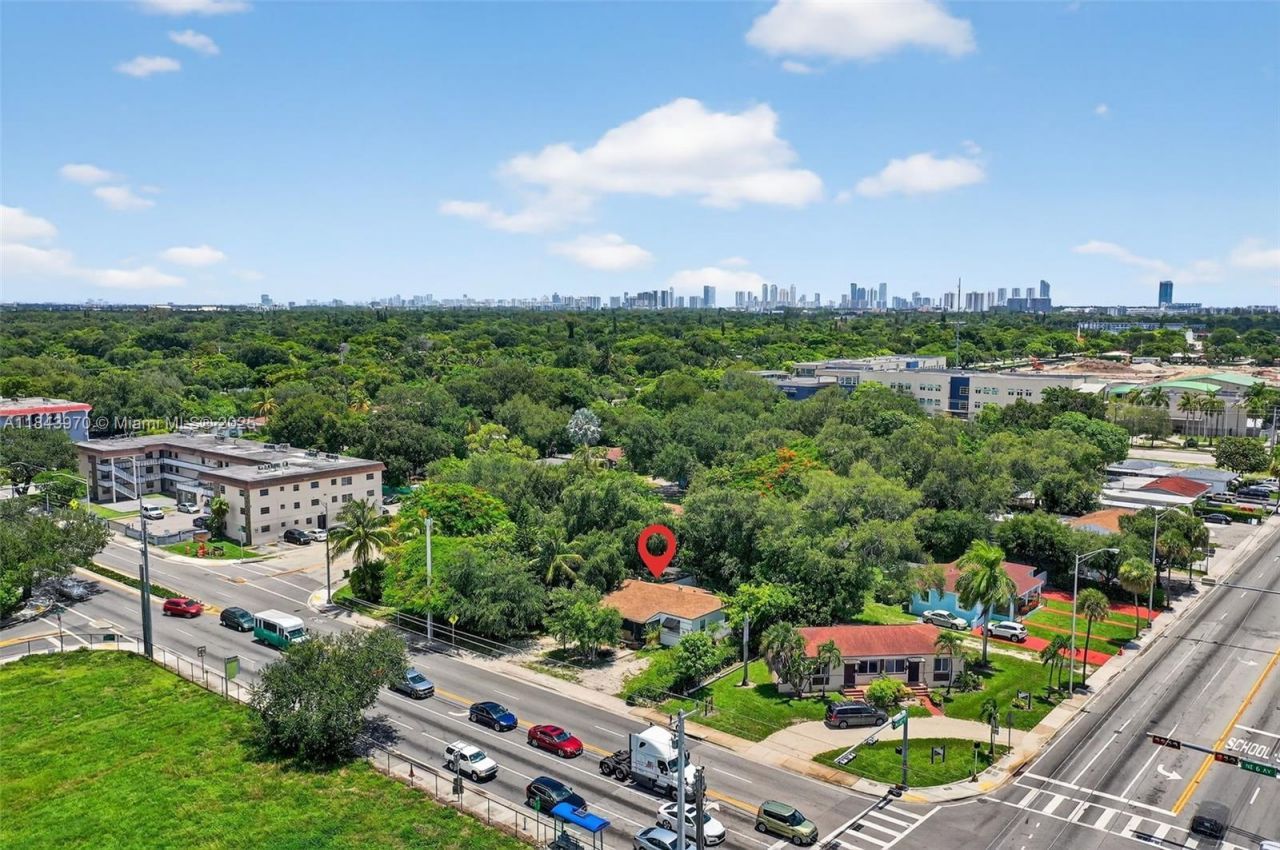 Please Call For Address, North Miami, FL 33161 Photo