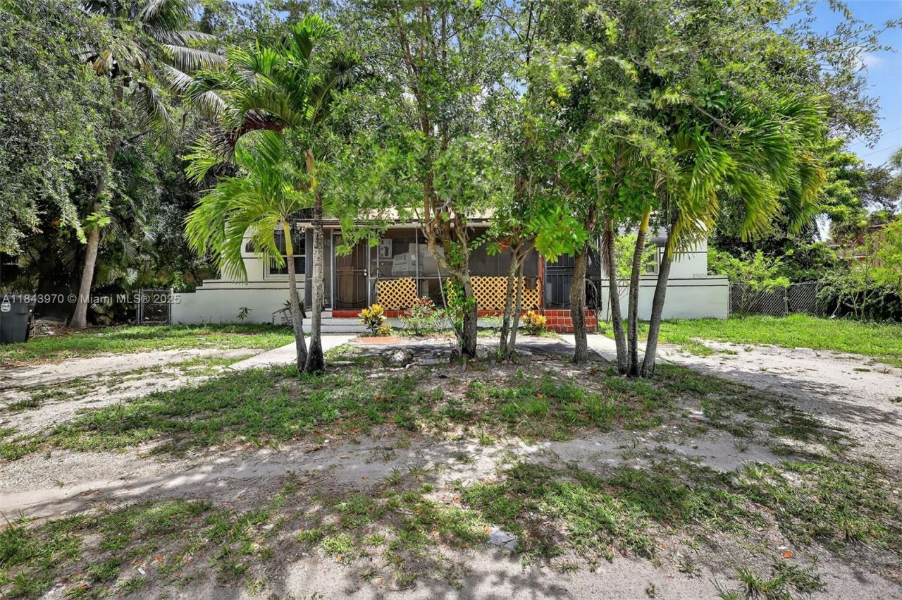 Please Call For Address, North Miami, FL 33161 Photo
