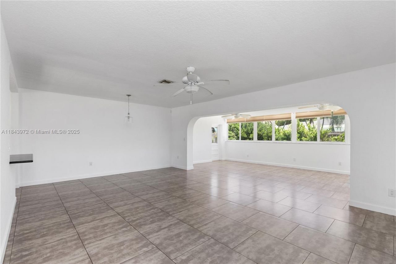 9215 SW 178th Ter, Palmetto Bay, FL 33157 Photo