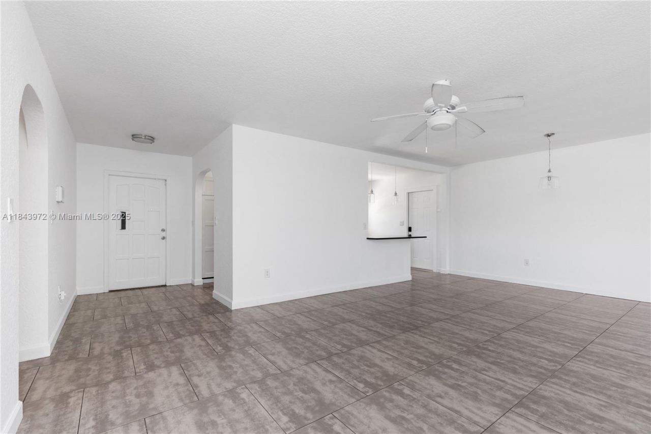 9215 SW 178th Ter, Palmetto Bay, FL 33157 Photo