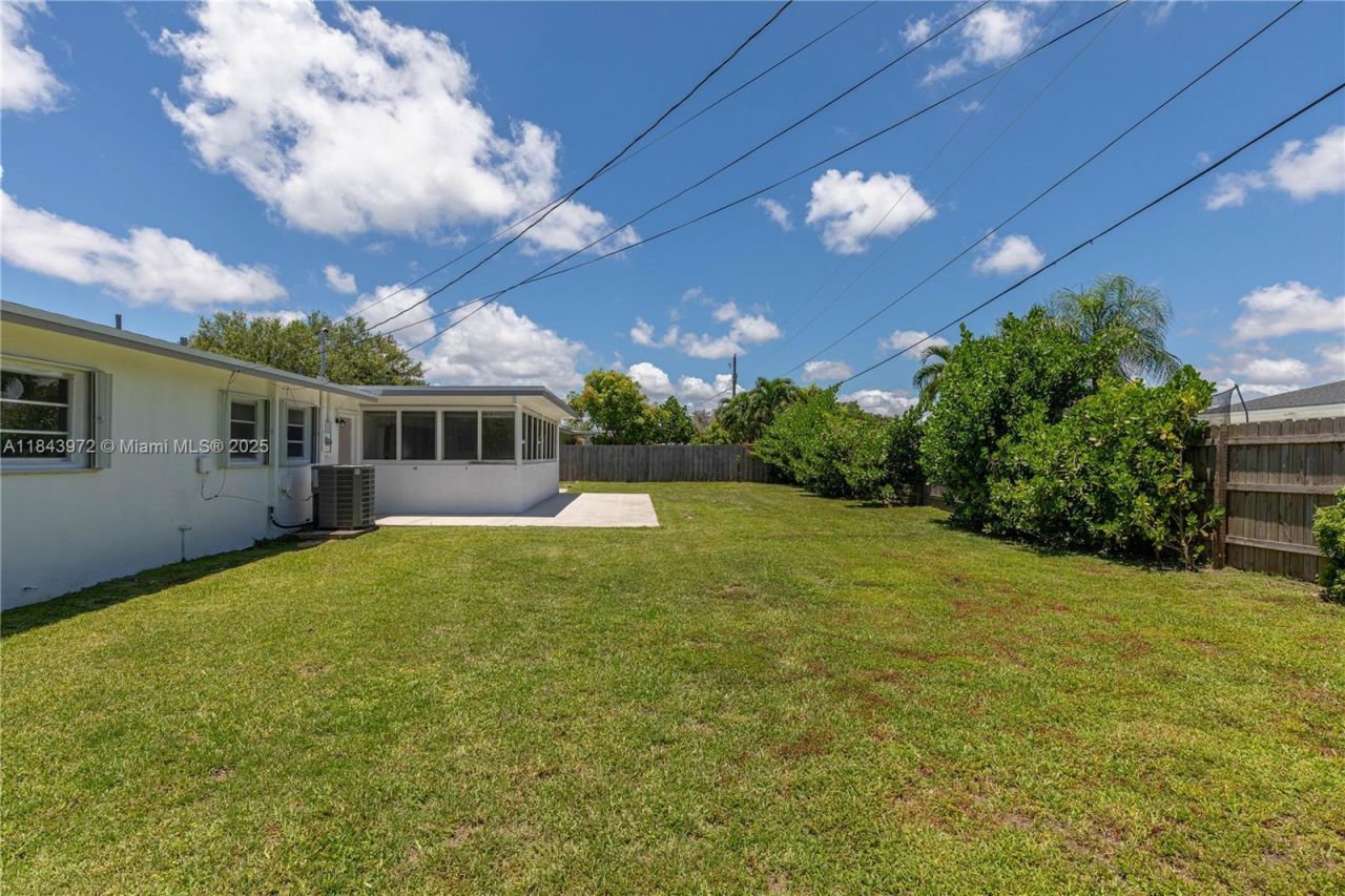 9215 SW 178th Ter, Palmetto Bay, FL 33157 Photo