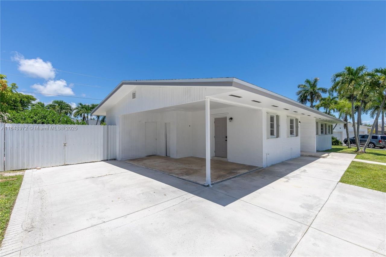 9215 SW 178th Ter, Palmetto Bay, FL 33157 Photo