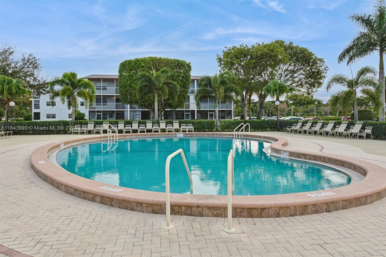 400 Brighton J, Unit 400, Boca Raton, FL 33434 Photo