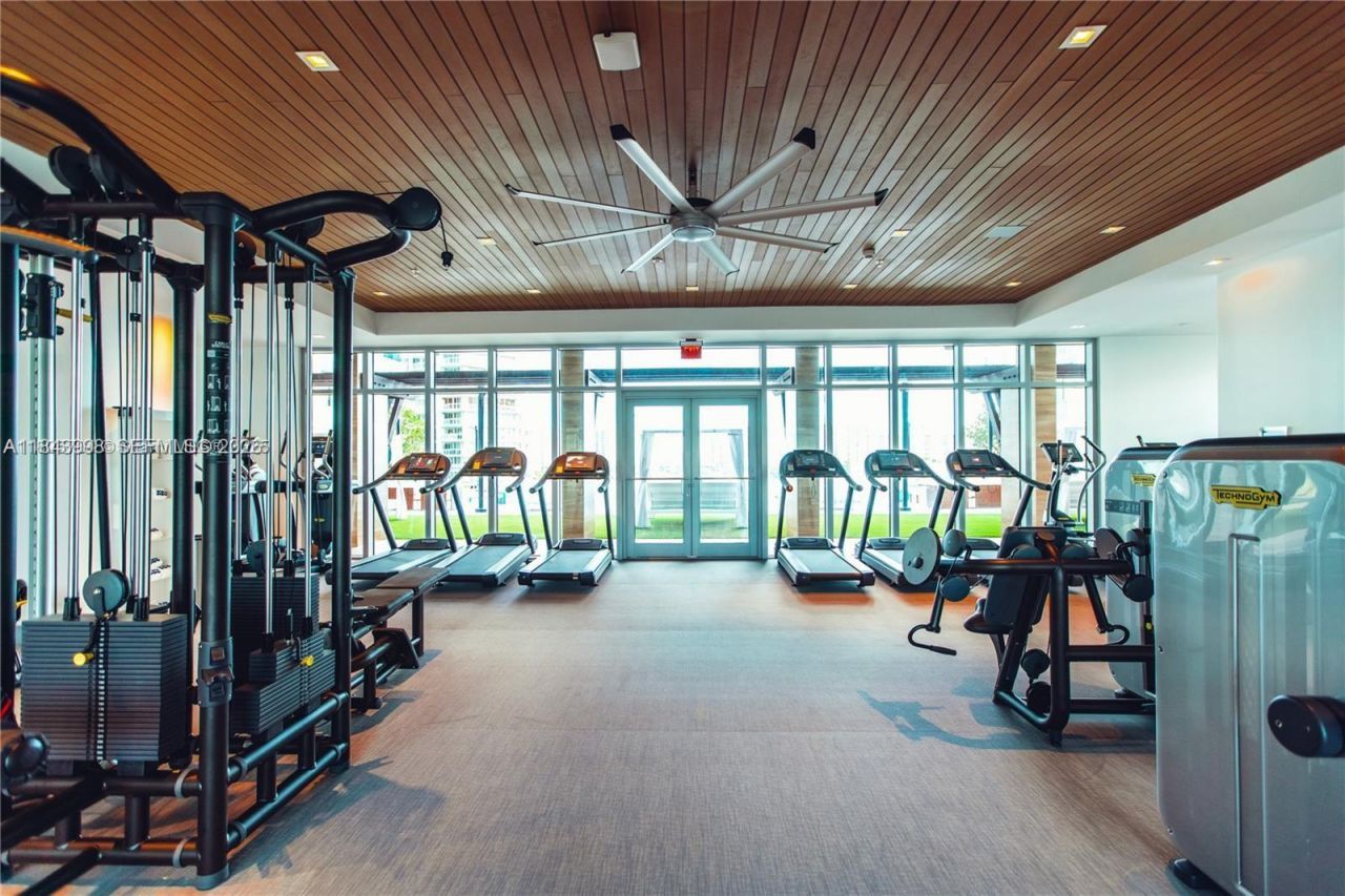 300 Sunny Isles Blvd, Unit 4-2203, Sunny Isles Beach, FL 33160 Photo