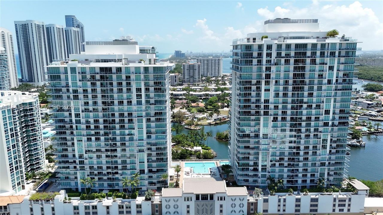 300 Sunny Isles Blvd, Unit 4-2203, Sunny Isles Beach, FL 33160 Photo