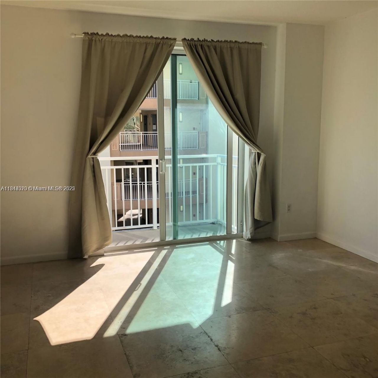 7275 SW 90th St, Unit C412, Miami, FL 33156 Photo