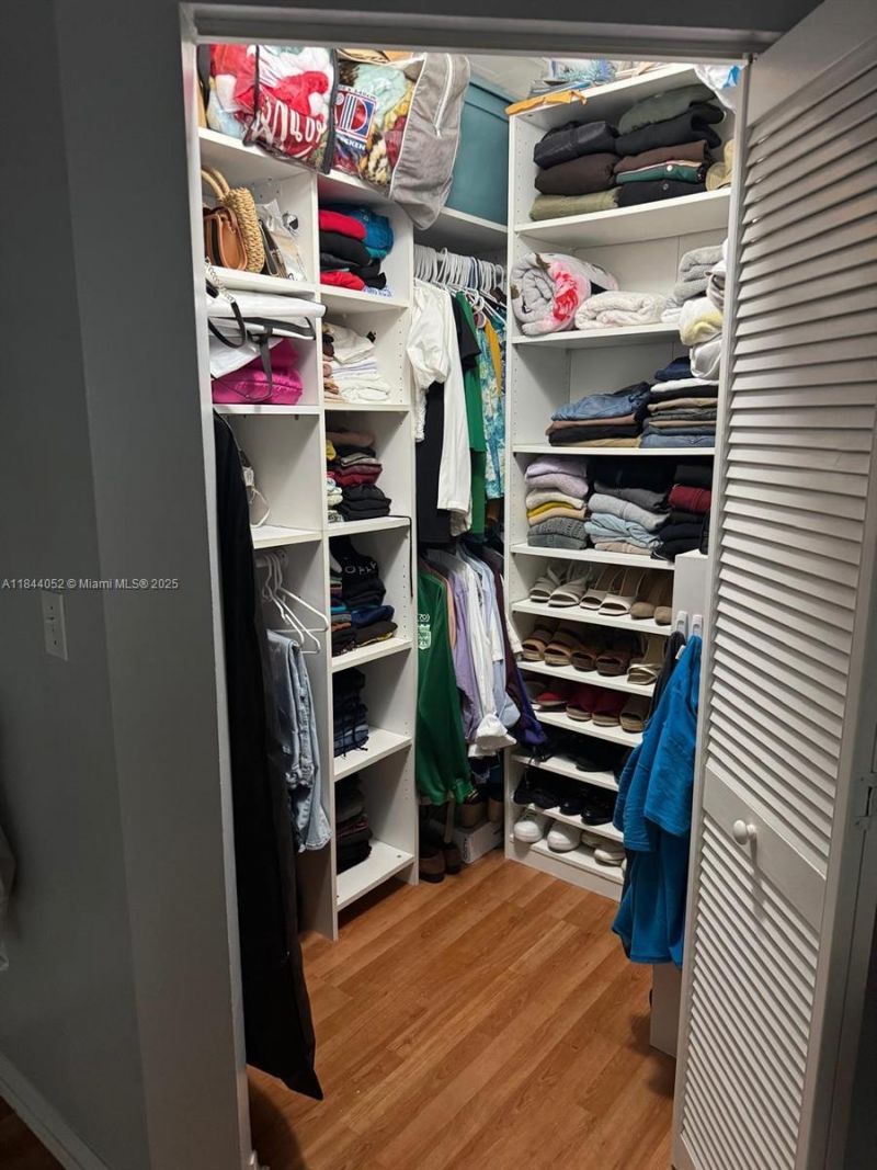 1051 Sorrento Dr, Weston, FL 33326 Photo