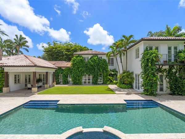 7320 SW 79th Ct, Miami, FL 33143