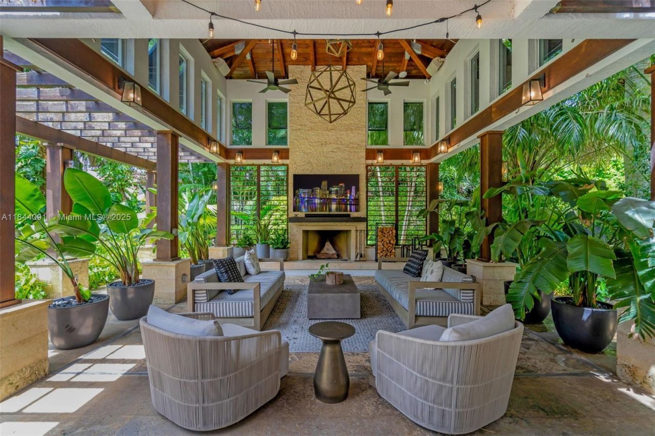 7320 SW 79th Ct, Miami, FL 33143 Photo