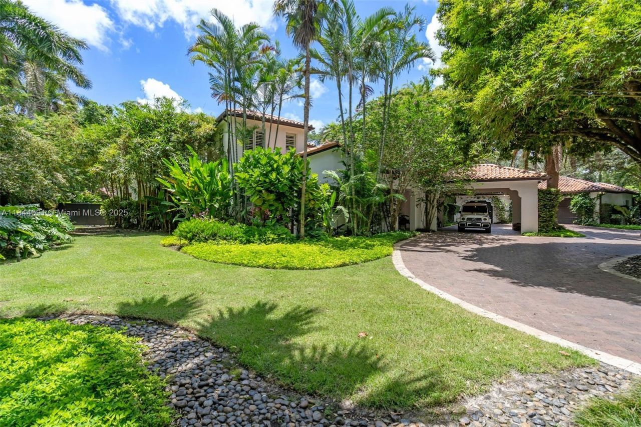 7320 SW 79th Ct, Miami, FL 33143 Photo