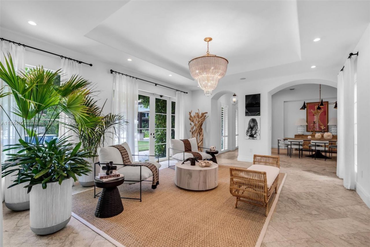 7320 SW 79th Ct, Miami, FL 33143 Photo