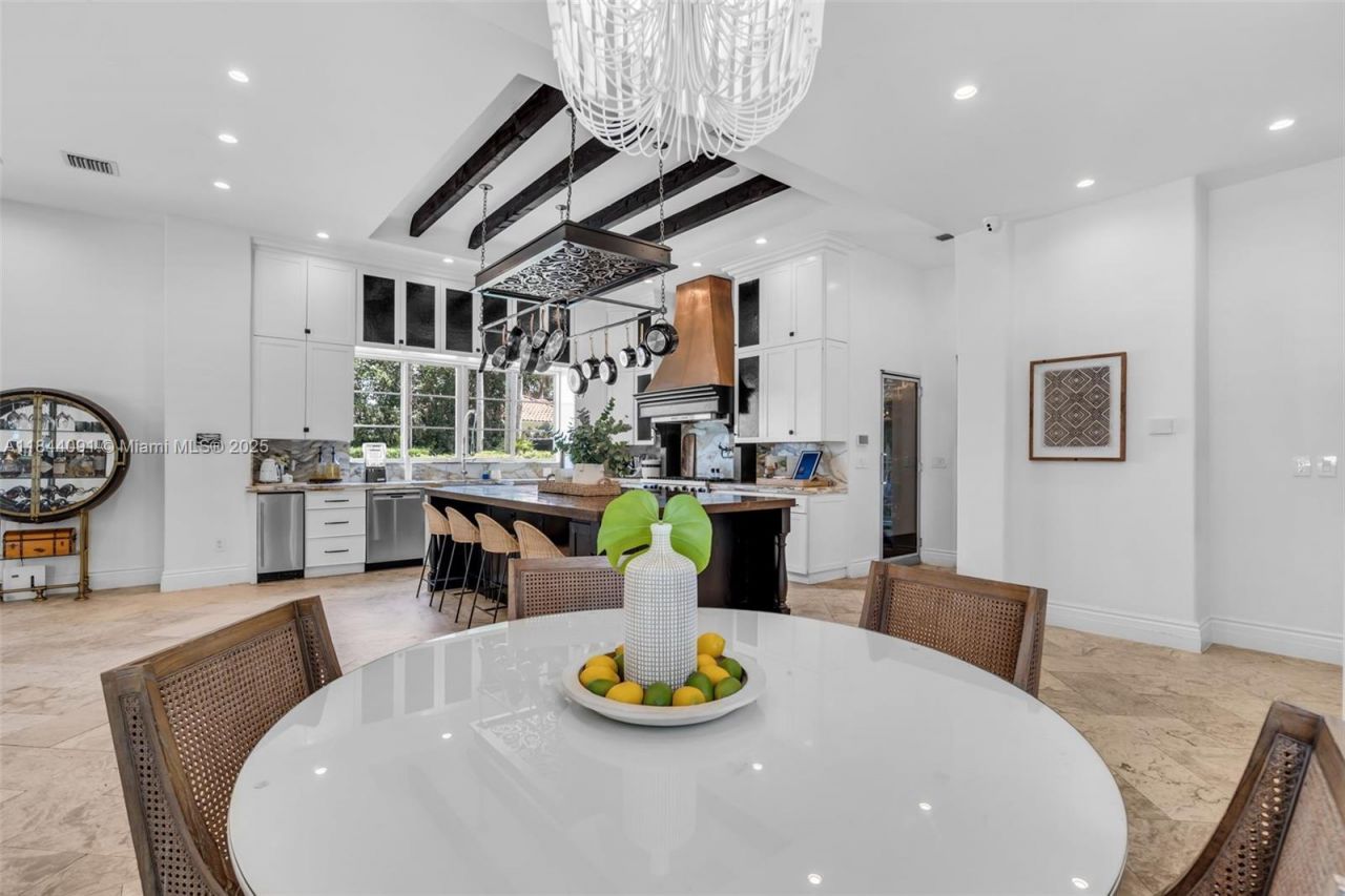 7320 SW 79th Ct, Miami, FL 33143 Photo