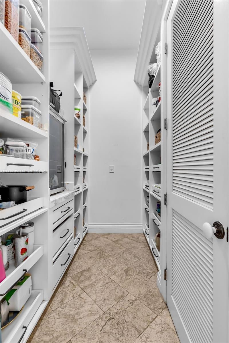 7320 SW 79th Ct, Miami, FL 33143 Photo