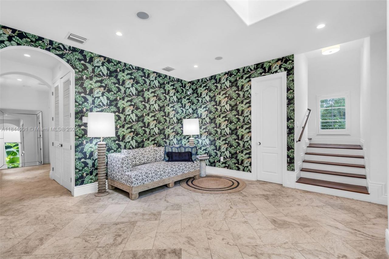 7320 SW 79th Ct, Miami, FL 33143 Photo