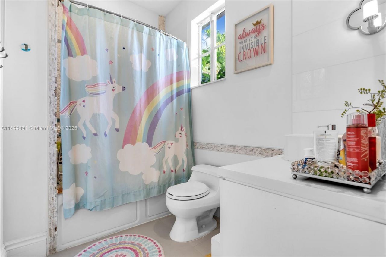 7320 SW 79th Ct, Miami, FL 33143 Photo