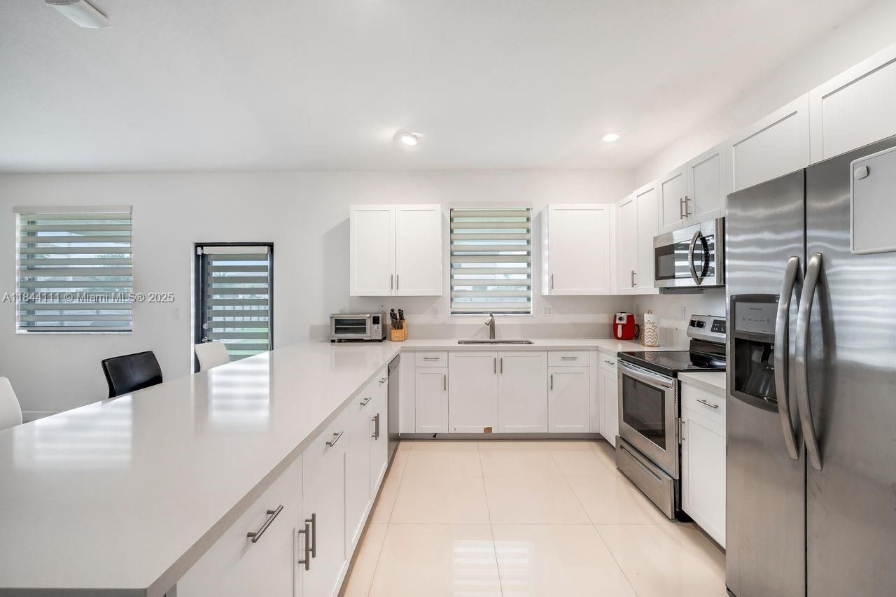 12861 SW 229 Th Terrace, Miami, FL 33170 Photo